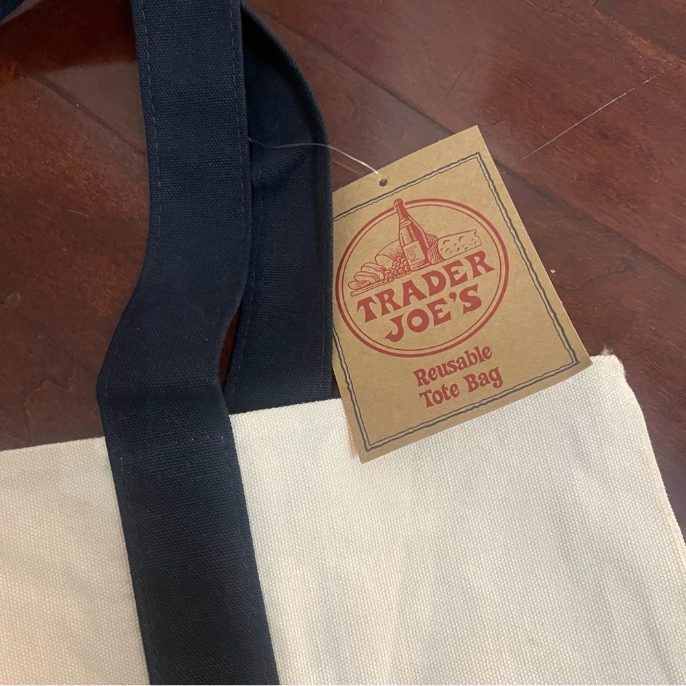 Trader Joe’s Large Canvas Reusable Tote Cream Navy Red Logo NWT - Picture 3 of 4